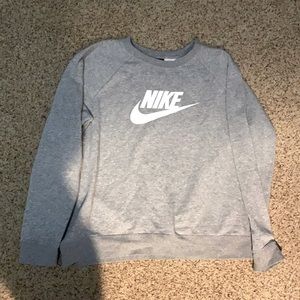 Nike crewneck